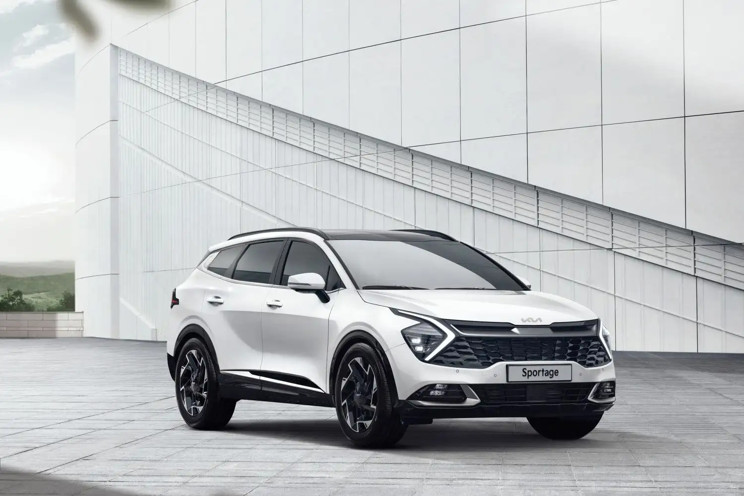 Recensione Kia Sportage V 1.6 T-GDI (215 Cv) Full Hybrid AWD Automatica 2024